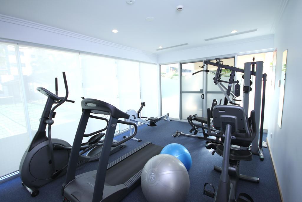 Coolum Seaside Apartments Кулум-Бич Экстерьер фото