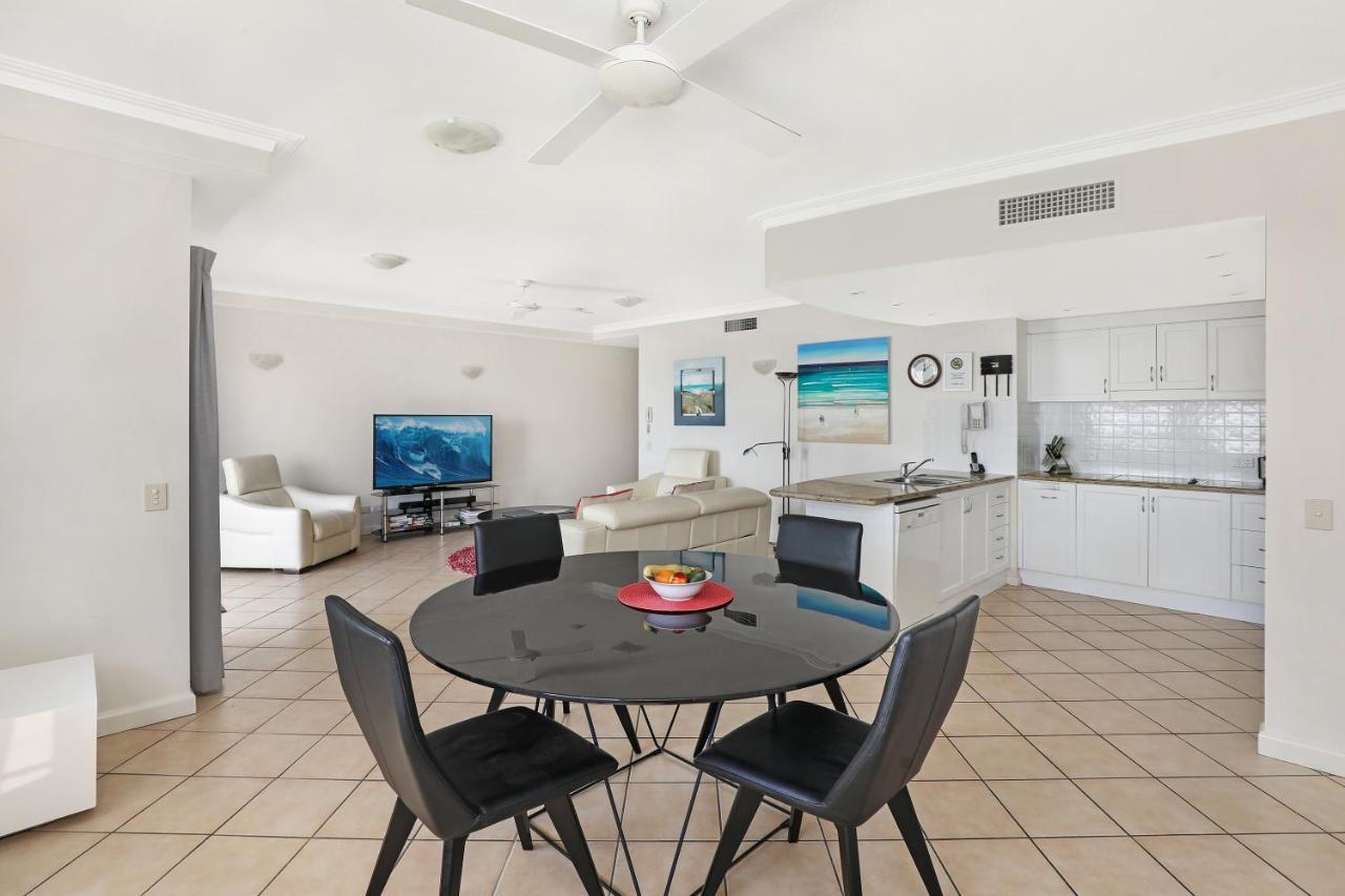 Coolum Seaside Apartments Кулум-Бич Экстерьер фото